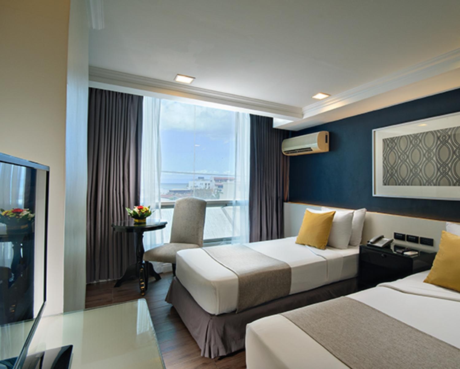 Metrocentre Hotel Tagbilaran City Exterior foto